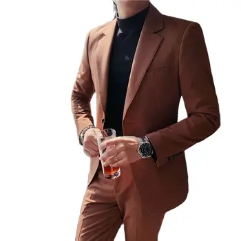 2022 Новое пальто + брюки Красивый двойной раздельный костюм с двумя пуговицами cCsual Мужской корейский вариант тонкого карамельного цвета из двух частей