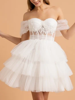 Многоуровневые пышные маленькие белые свадебные платья 2024 Мини-платья невесты с открытыми плечами Аппликации Бусины Гражданское свадебное платье Юбка для помолвки