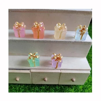 Новый симпатичный 12 * 15 мм миниатюрные светящиеся в темноте рождественские коробки украшения красочные мини светящиеся подарочные коробки для изготовления ювелирных изделий своими руками